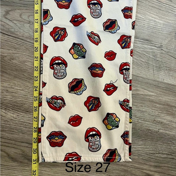 Wrangler Barrel 652 High Rise Read My Lips Jeans NWT - Picture 15 of 16